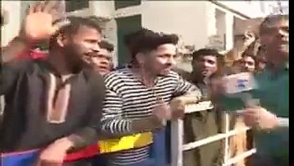 Geo's Amin Hafeez reporting on PSL final tickets