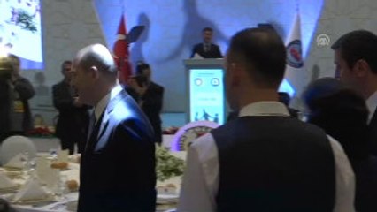 Soylu: "Kadına Şiddet Başörtüsü Yüzünden de Mini Etek Yüzünden de Kabul Edilebilir Bir Şey Değildir"