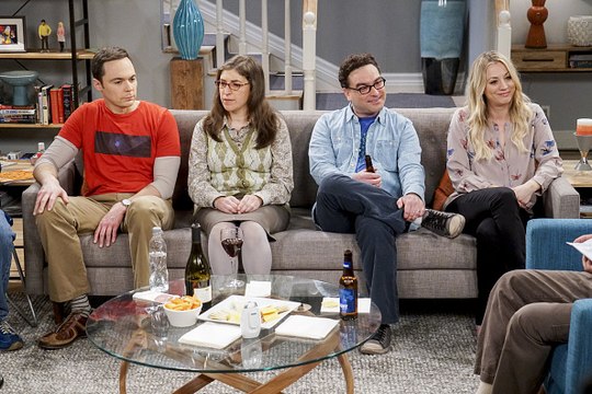 'Big Bang Theory' leads taking pay cuts so female co-stars can get raises