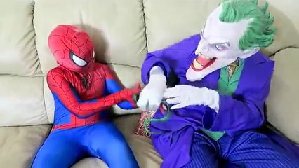 Spiderman vs Joker vs Scary Snake! - w/ Frozen Elsa Ultrasound! - Funny Superheroes
