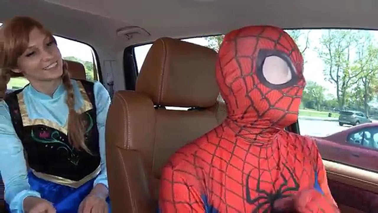 Superheroes Wheels on the Bus with Spiderman and Elsa and Peppa Pig. Finger Family Nursery