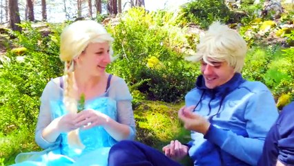 Jack Frost and Frozen Elsa vs Maleficent & Zombie - Funny Superhero Movie w/ Spiderman, Jo