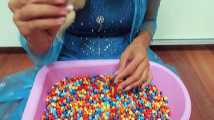 Angry Baby vs Frozen Elsa TOILET POO PRANK! w/ Spiderman Joker Rapunzel Baby Police Car Su