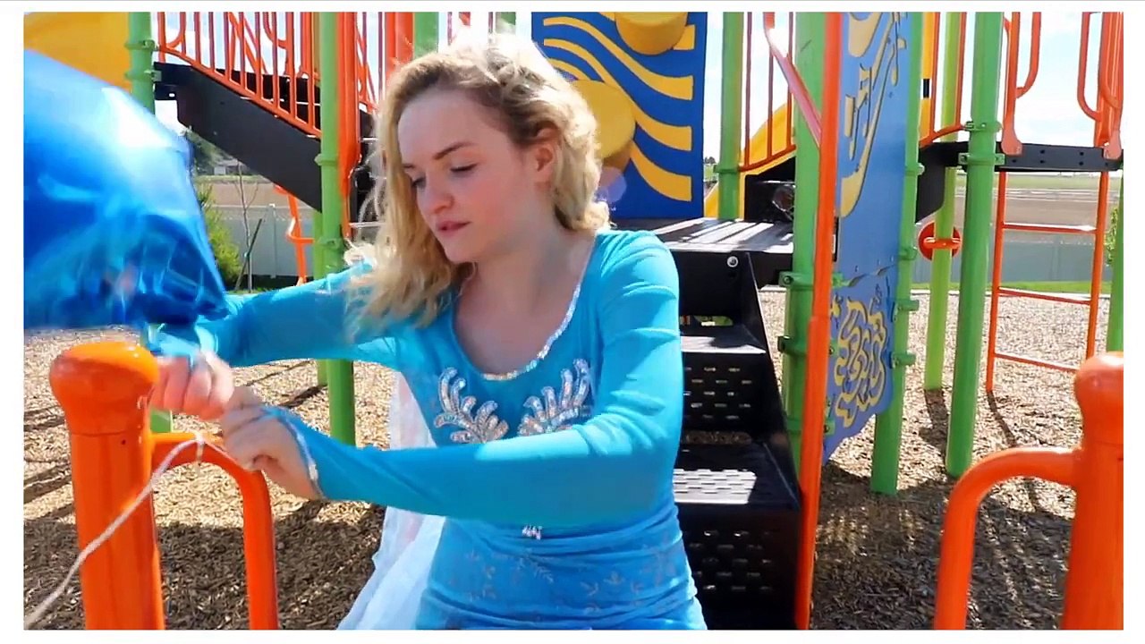 Joker Girl vs Frozen Elsa & Olaf - Real Life Superhero Movie