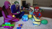 Большой замороженные Эльза бодаться!! ж/ Человек-Паук детские Паук Минни Маус игрушки ИРЛ против Джокера супергерой удовольствие