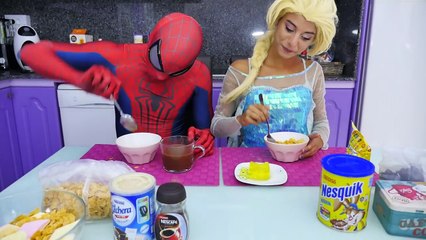 Frozen Elsa becomes a bad baby VS Spiderman Doctor Syringe! Spider Baby is Sick w/ Baby Fr