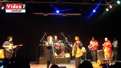 "تشيلسى جرين" وشيرين عبده فى حفل للقنصلية الأمريكية بالإسكندرية