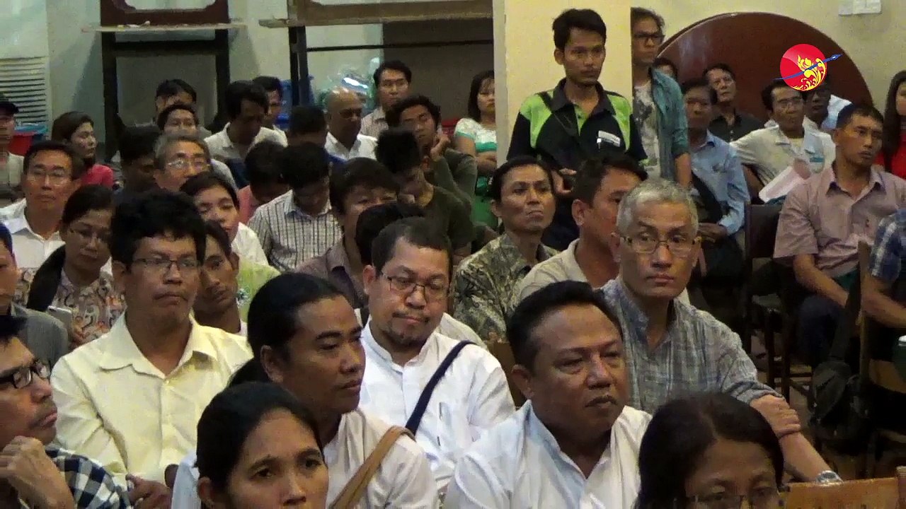 ႏုိင္ငံေရးပါတီတရပ္ ျဖစ္ေပၚလာေရး ၈၈ တုိ႔ေဆြးေႏြး