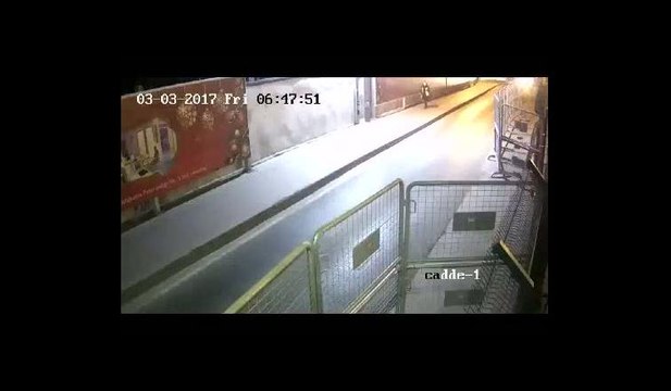 Cumhuriyet önünde silah sesleri... Yeni görüntüler