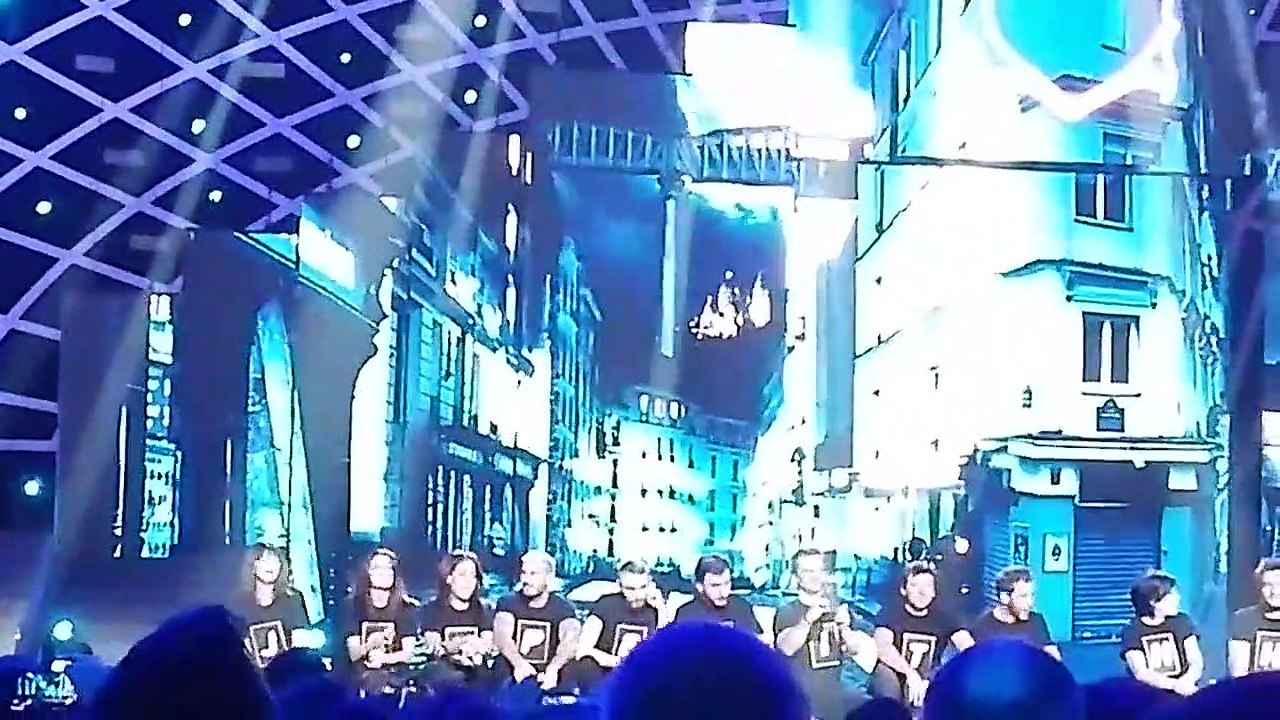 ENFOIRES 2017 : Juste une p'tite chanson- live à Toulouse