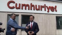Barış Yarkadaş, Cumhuriyet Gazetesi'ni Ziyaret Etti