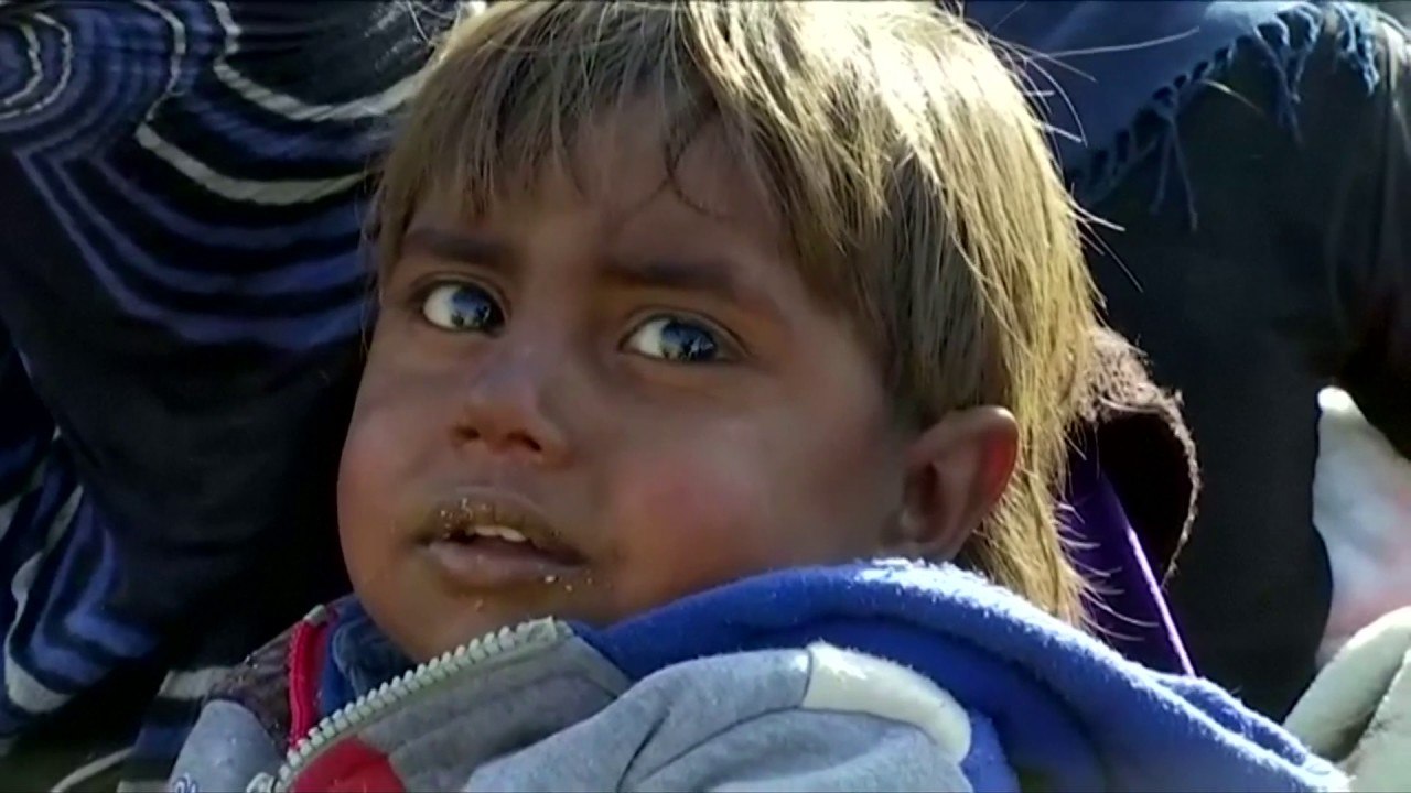 Civilians flee as Iraqi forces push deeper into western Mosul