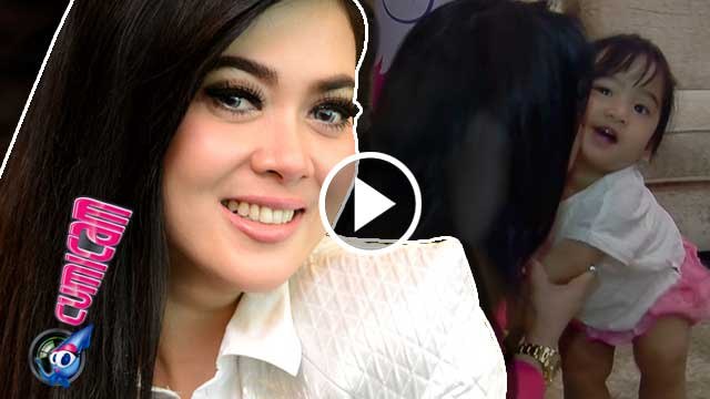 Terlalu Agresif, Syahrini Cium Ratu Sampai Nangis - Cumicam 03 Maret 2017