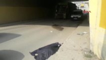 Kocaeli Kaldırımda Yürüyen Kadına Otomobil Çarptı: 1 Ölü, 1 Yaralı