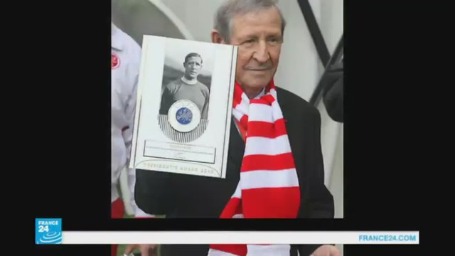 وفاة أحد أبرز نجوم كرة القدم الفرنسية ريمون كوبا