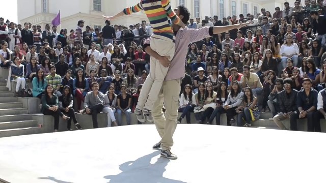 Amiphoria Amity University,Lucknow Campus 2017 | Best Couple Dance of 2017 | Girlfriend & Boyfriend Best lovely Dance