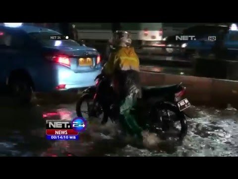 Jalan S. Parman, Jakarta Terendam Banjir Setinggi 50 Cm - NET24