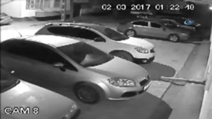 Evin Önündeki Aracı Böyle Kundakladılar