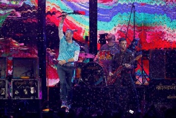 The Chainsmokers and Coldplay headline iHeart Radio Music Awards