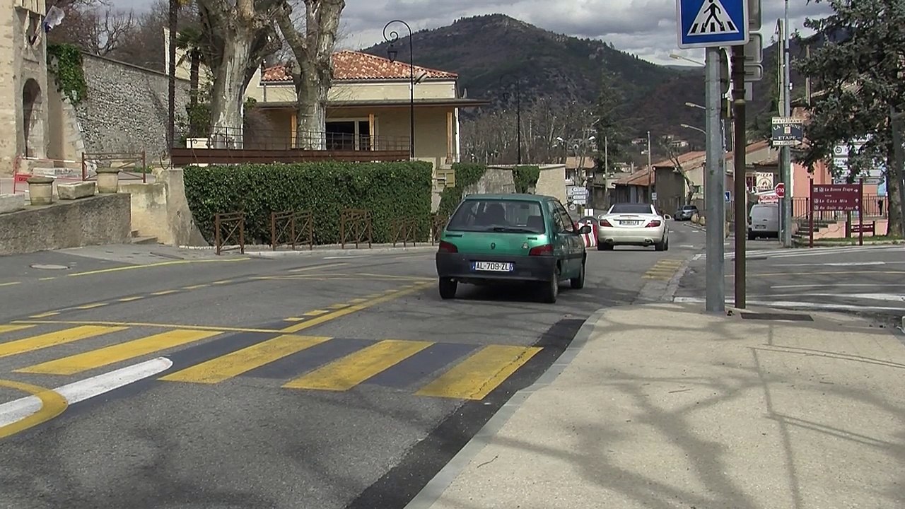 Alpes de Hautes-Provences : les travaux du rond-point de Chateau-Arnoux vont encore faire tourner les têtes