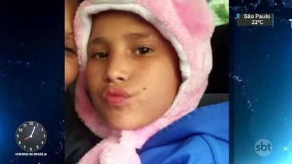 Polícia investiga morte de menino em frente a lanchonete