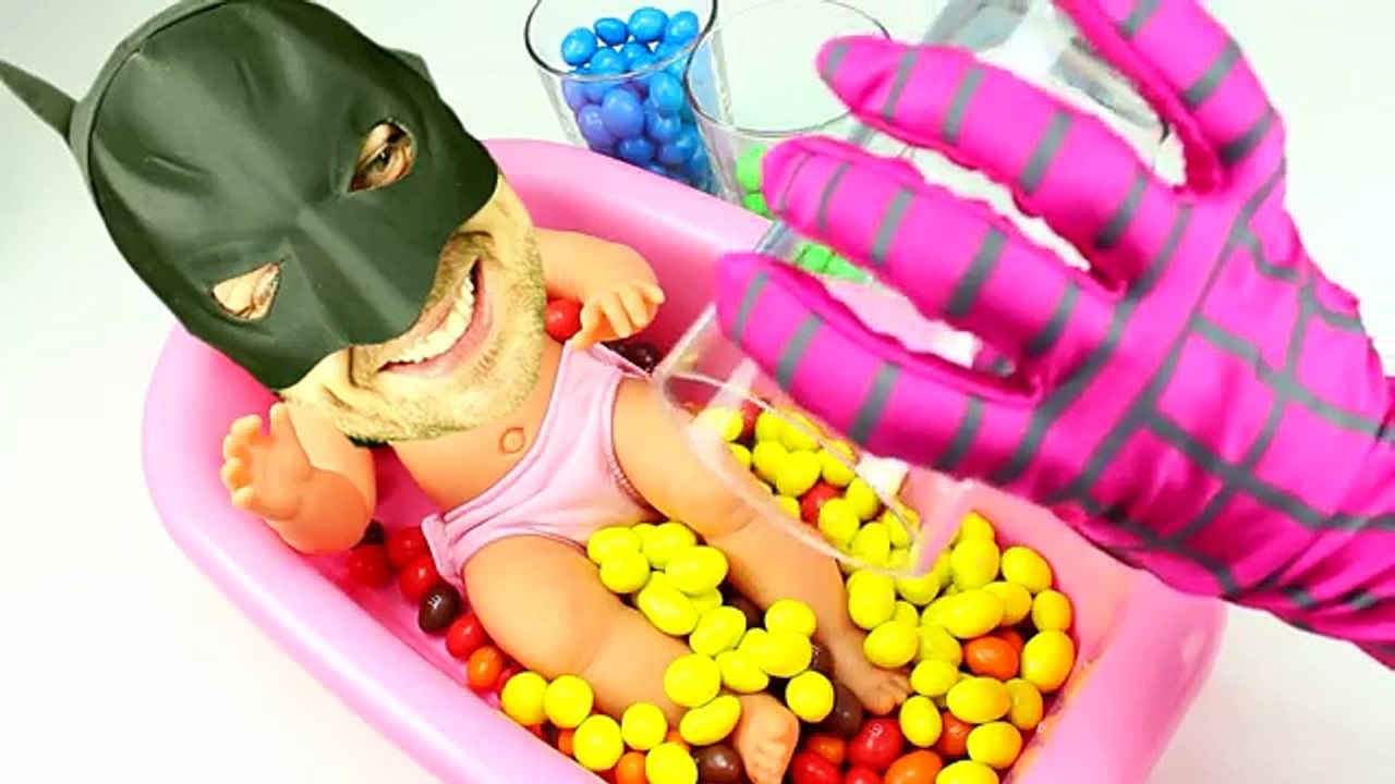 Bad Baby Doll & Spiderman Learn Colors Bath Time w/ M&Ms Skittles Chocolate Poop - Colors