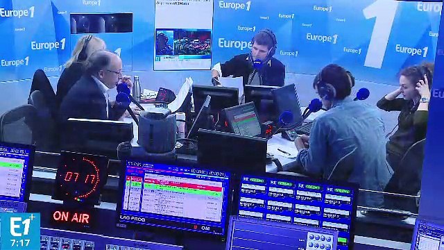 Fillon : le peuple de droite contre les ténors de son parti