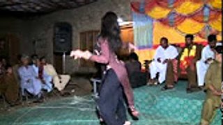 Sonehri Khan- Dodh Ban Jawan Gi -2017 Pakistani Stage Mujra