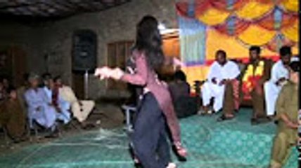 Sonehri Khan- Dodh Ban Jawan Gi -2017 Pakistani Stage Mujra
