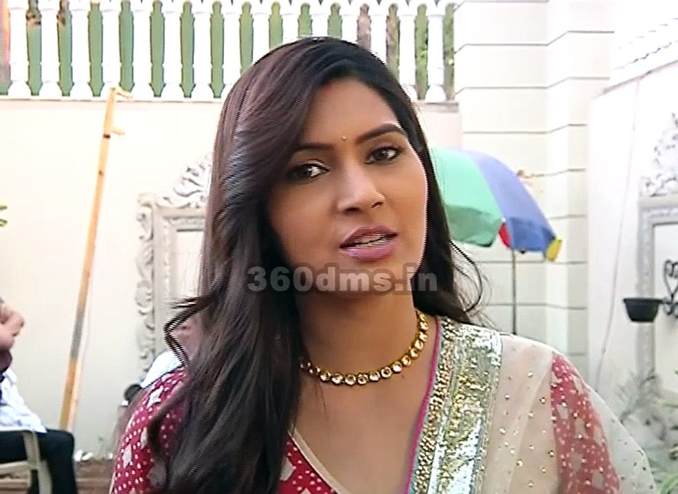 Ek Shringaar Swabhimaan- Dada Ji Gets ANGRY From Meghna- एक श्रृंगार स्वाभिमान