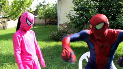Spiderman vs замороженные Эльза Joker Becomes A Dog! w/ Pregnant рок-группа SpIDer Girl Fun супергерои