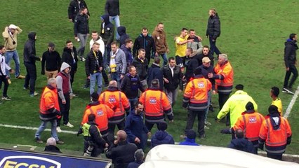 Les supporters du FC Sochaux en colère