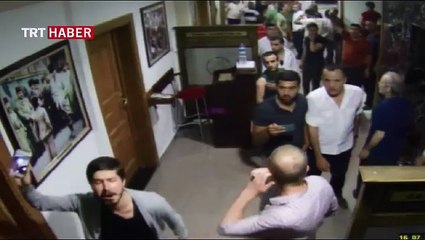 Üniformalı darbeciler Karargah'a böyle girdi