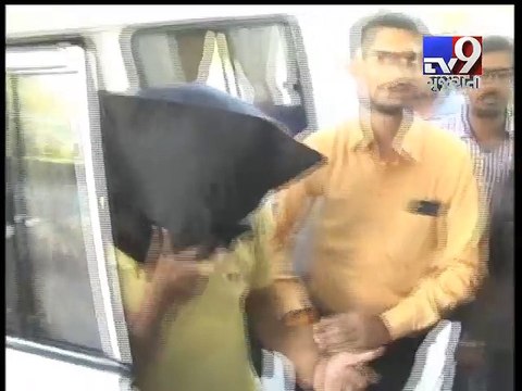 2 ISIS terrorists arrested : Both were in touch with 9 youths via social media - Tv9