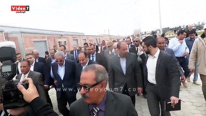 بالفيديو.. وزير الصناعة يتفقد مجمع الصناعات البلاستيكية بالإسكندرية