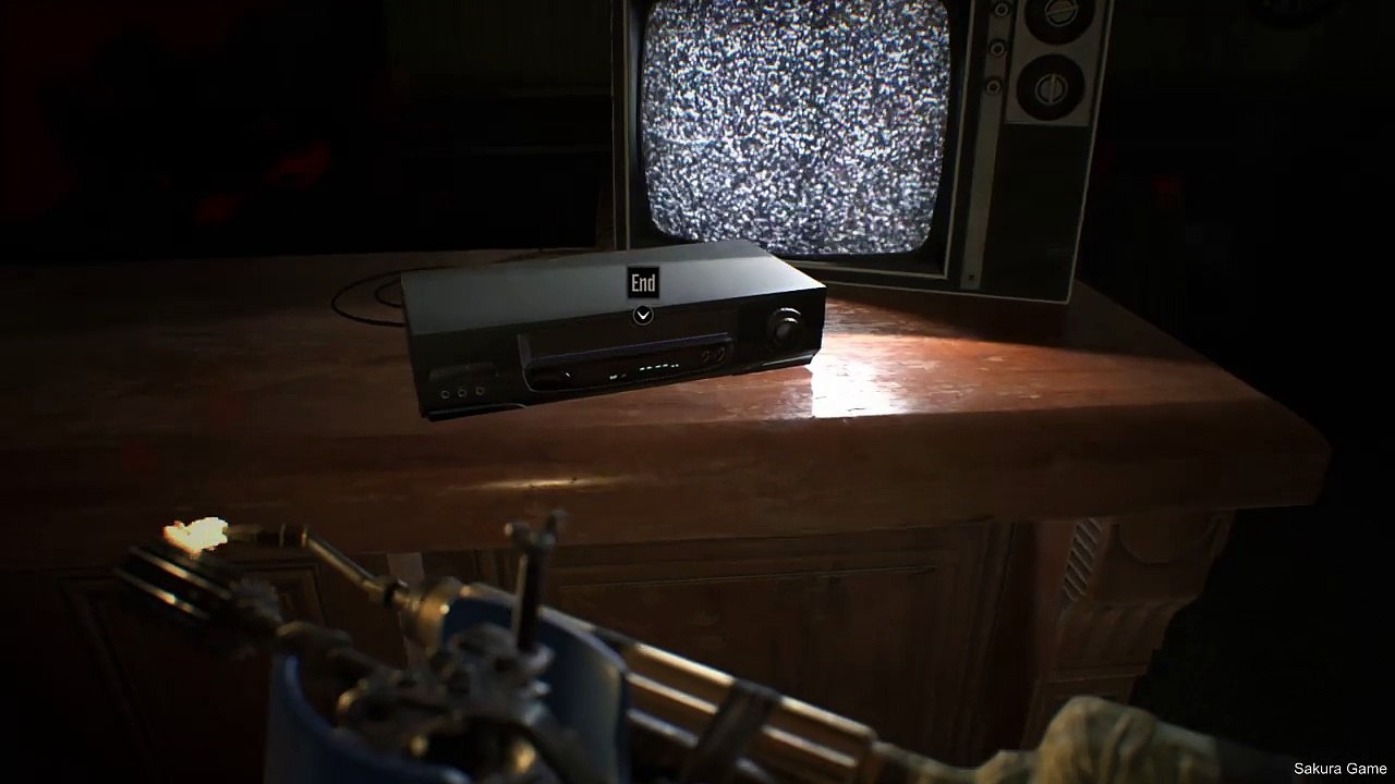 Resident Evil 7 - Joyeux Anniversaire - Extrait 5