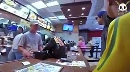 QUERO LANCHE NO CANTOS