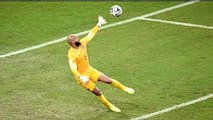Best 100 Goalkeeper Saves In Football ● Heroic Saves ● Amazing And Unbelievable Saves