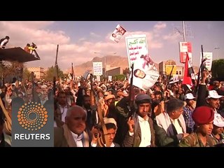 Thousands protest in Sanaa against Saudi-led bombardment