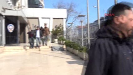 Bursa Çaldığı Ziynet Eşyasını Nişanlısına Hediyi Olarak Verdi