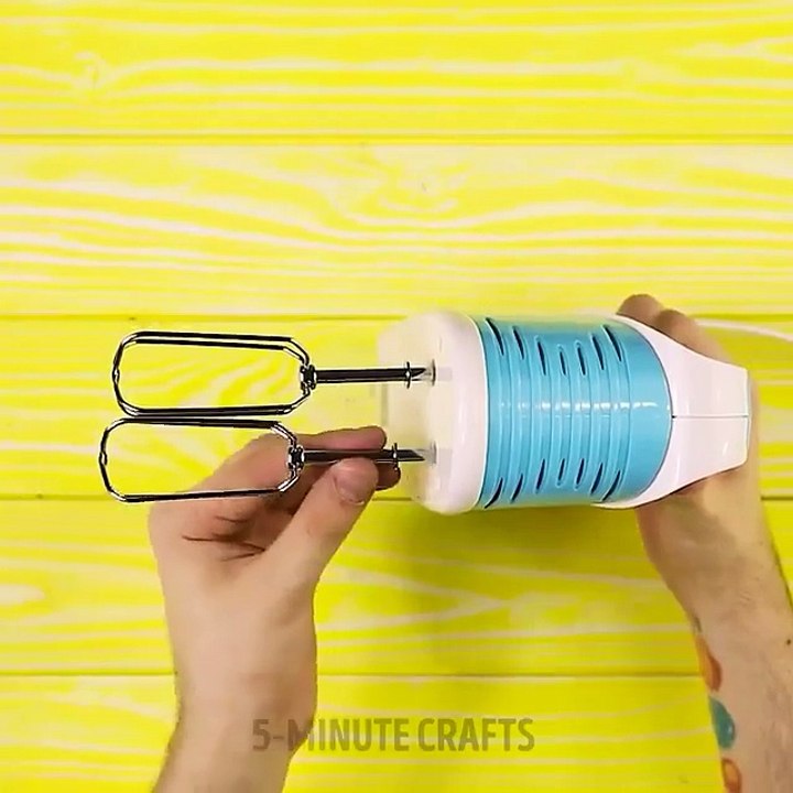 Life Hack With hand Blander