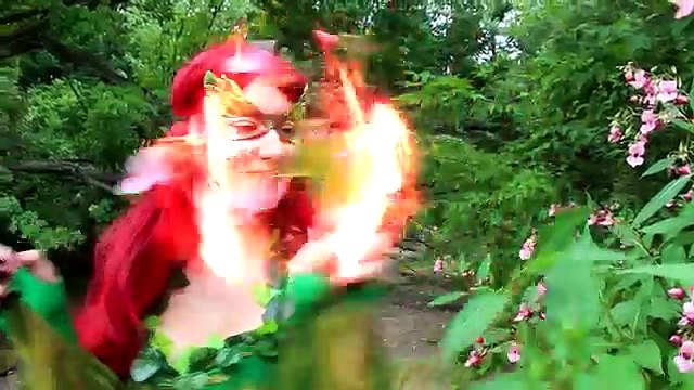 Spiderman KISSES Maleficent! Frozen Elsa Bad Baby vs Joker Ariel Kissed Pink Spidergirl Su