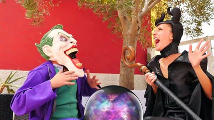 Spiderman & Frozen Elsa vs Joker! w/ Pink Spidergirl, Maleficent & Doctor! Superhero Fun :