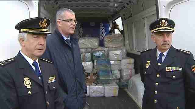 24 detenidos y 2.400 kilos de cocaína incautados a red internacional de narcos en España
