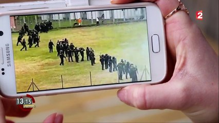 "13h15". "Plus je suis féminine en uniforme, et moins les hommes en face me respectent", affirme une jeune gendarme