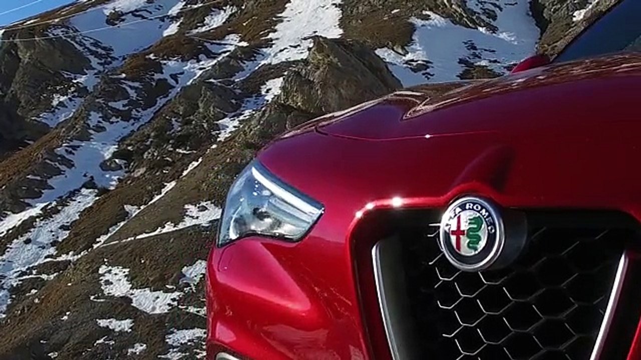 Alfa Romeo Stelvio : clip 2min 15sec