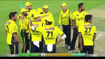 PSL 2017 Match 6- Peshawar Zalmi v Lahore Qalandars - Sammy Selfie Moment