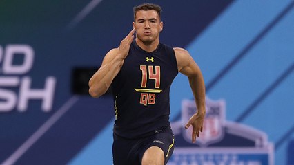 Mitchell Trubisky runs an unofficial 4.67 40-yard dash
