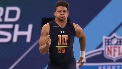 Patrick Mahomes runs an unofficial 4.80 40-yard dash