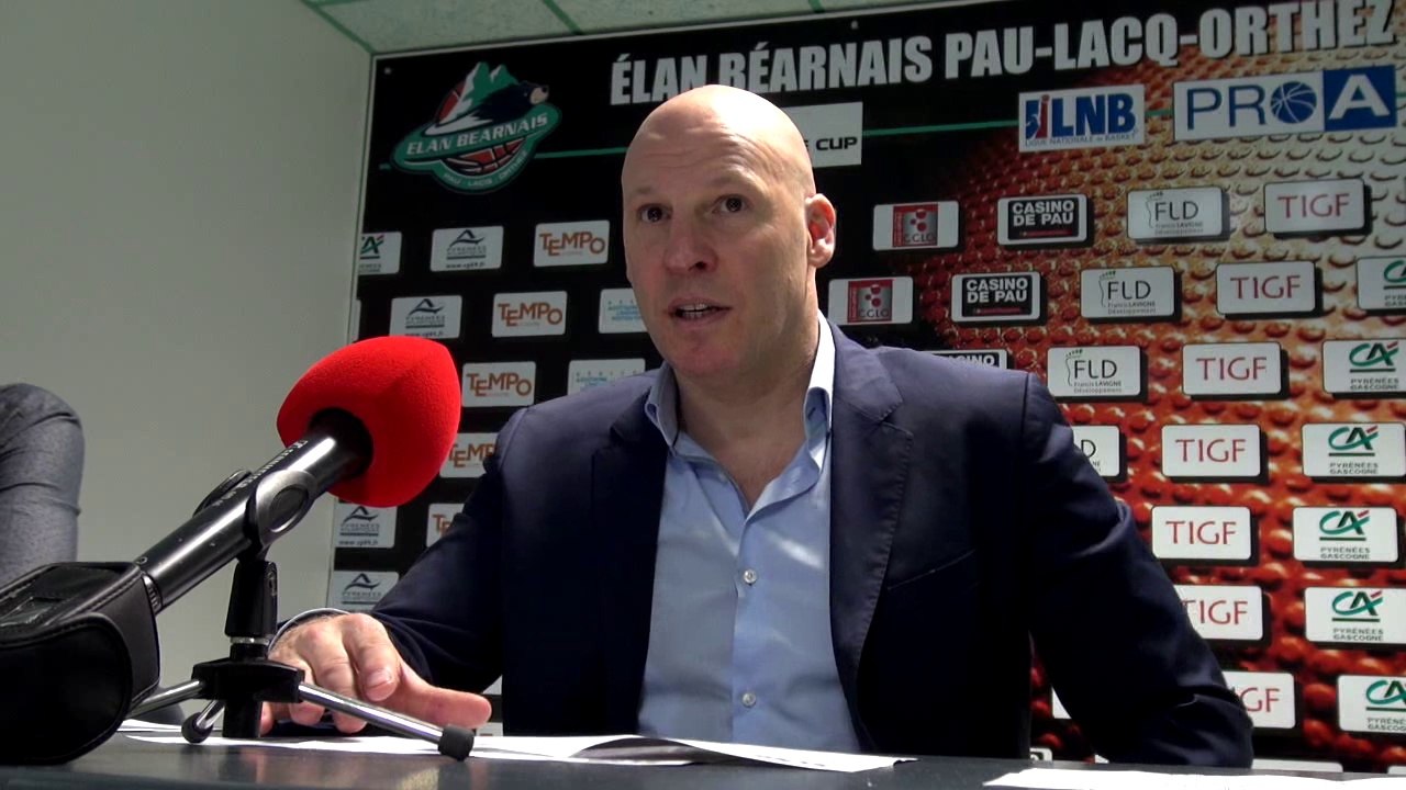 Eric Bartecheky après la victoire l'Elan Béarnais face à Hyères-Toulon : "On arrive à trouver des ressources"
